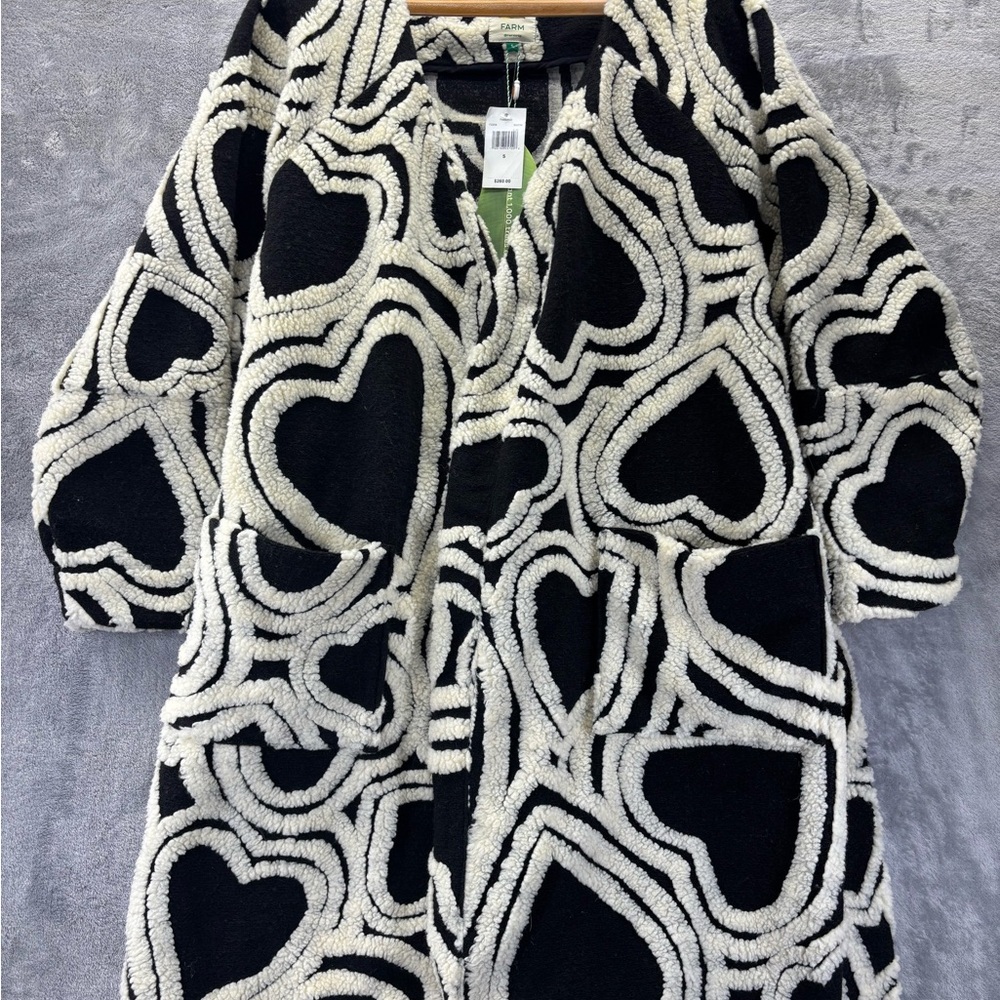 NWT FARM Rio Black & White Wild Hearts Fleece Coat Detachable Belt 3D Size Small